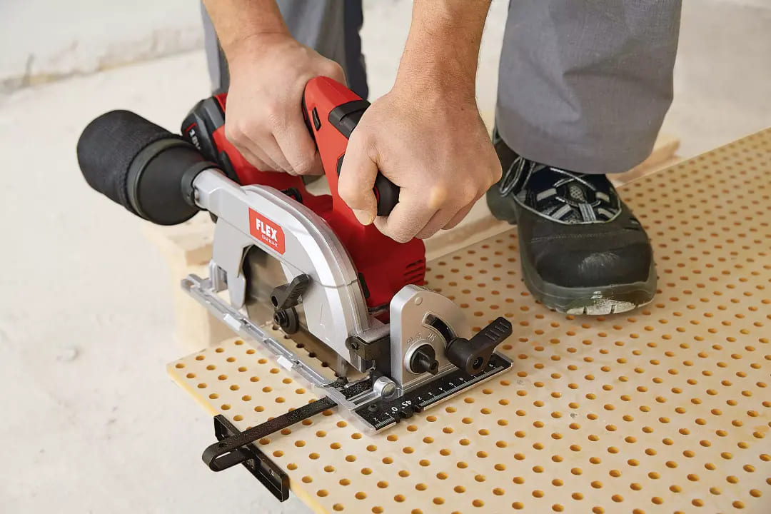 FLEX CS 62 18.0-EC Δισκοπρίονο Μπαταρίας Brushless 18V 165mm SOLO με L-BOXX – 417939 - Image 4